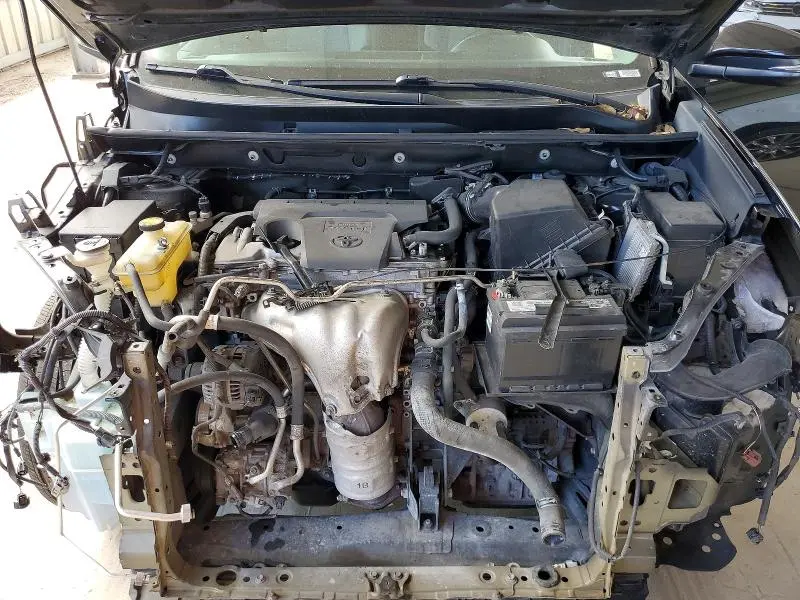 2017 TOYOTA RAV 4   