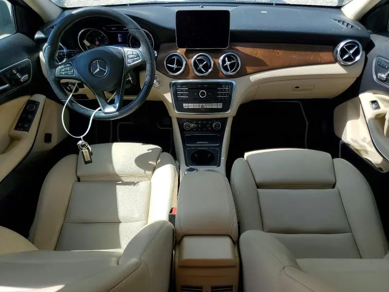 2019 MERCEDES-BENZ GLA 250  