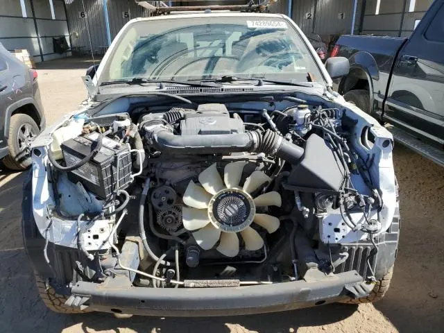 2015 NISSAN FRONTIER SV  