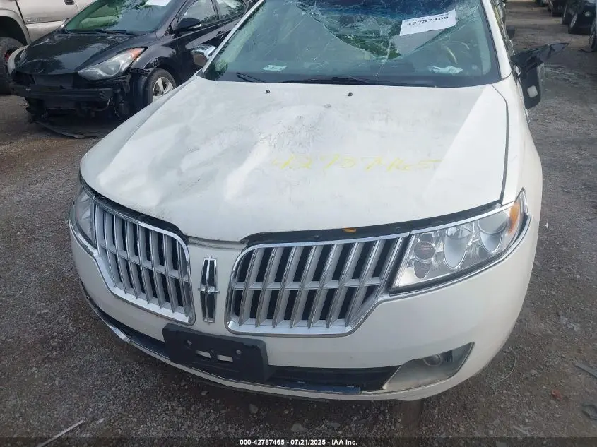 2012 LINCOLN MKZ  