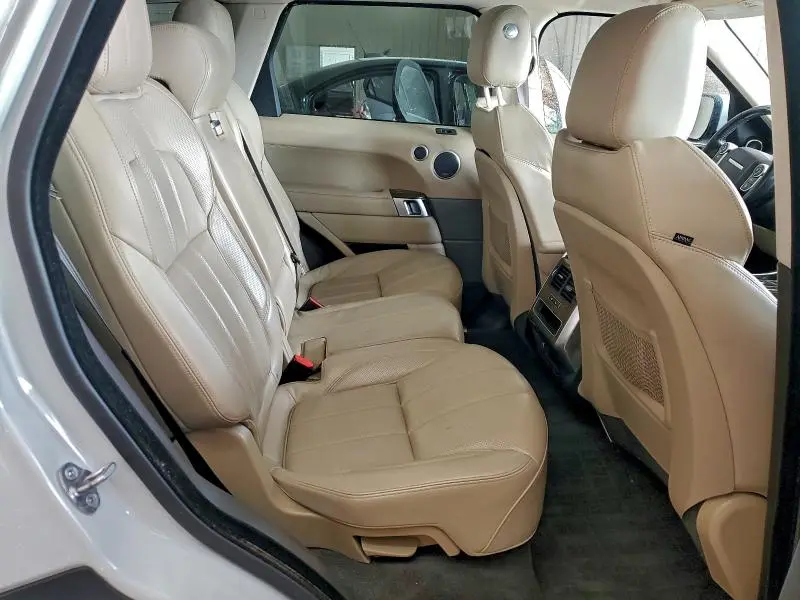 2016 LAND ROVER RANGE ROVER SPORT HSE  