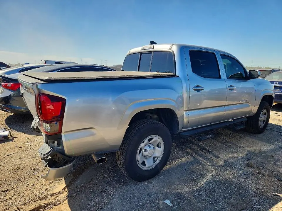 2022 TOYOTA TACOMA SR V6  