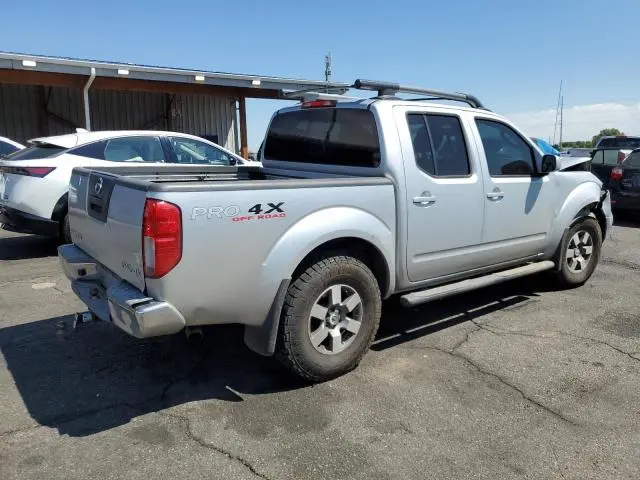 2011 NISSAN FRONTIER S