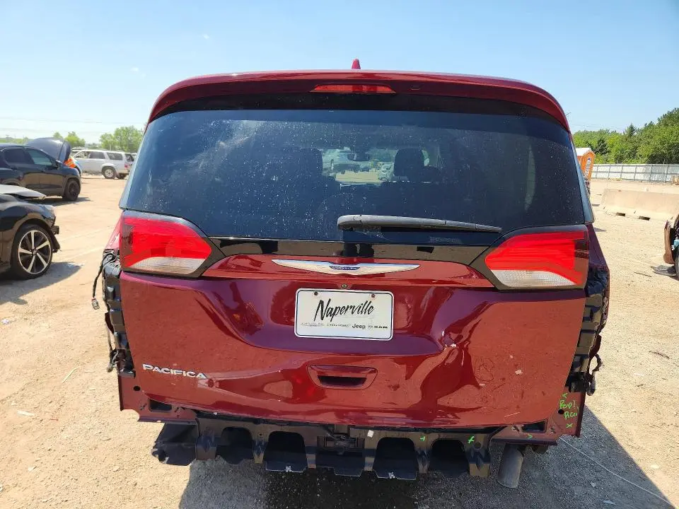 2020 CHRYSLER PACIFICA TOURING  