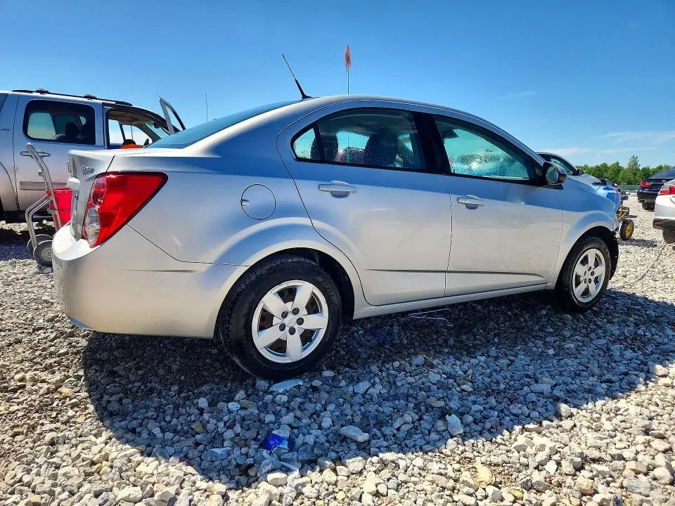 2013 CHEVROLET SONIC LS  