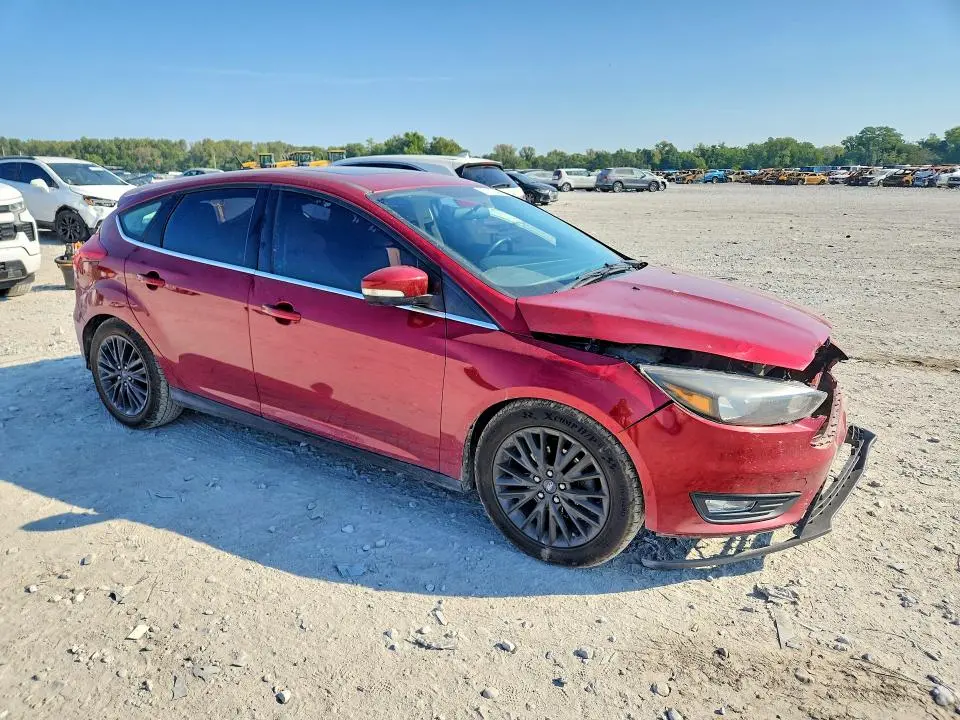 2015 FORD FOCUS TITANIUM  