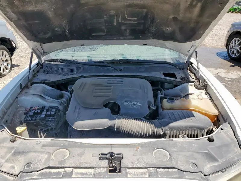 2014 DODGE CHARGER SXT  