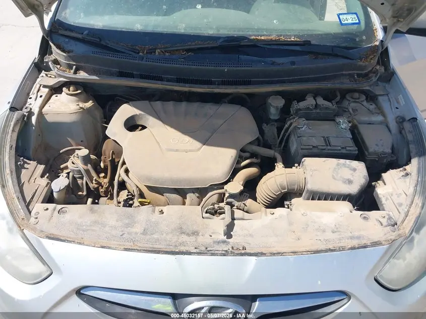 2013 HYUNDAI ACCENT GLS