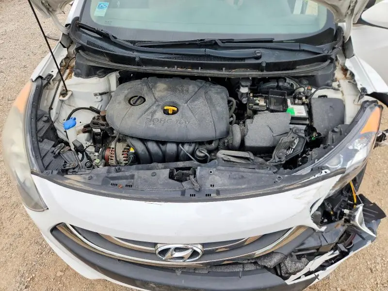 2013 HYUNDAI ELANTRA GT BASE  