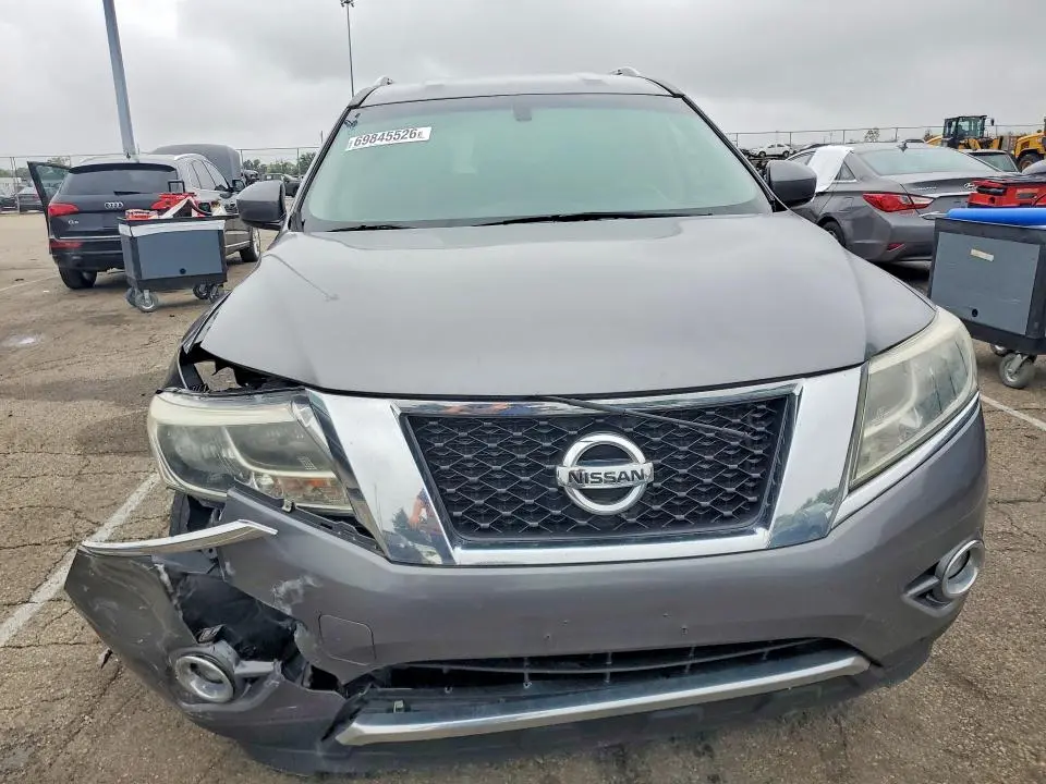2015 NISSAN PATHFINDER SV  