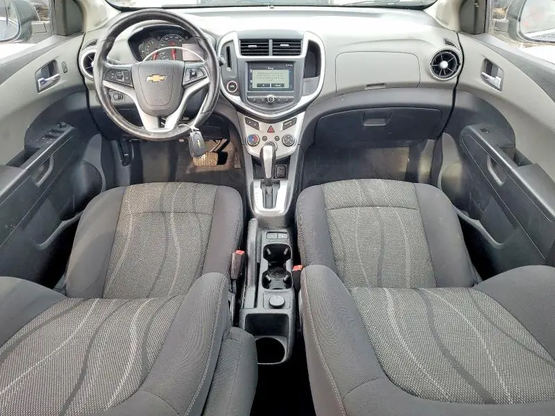 2017 CHEVROLET SONIC LT  
