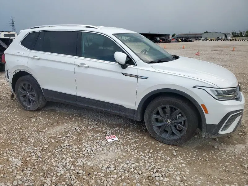 2024 VOLKSWAGEN TIGUAN SE  