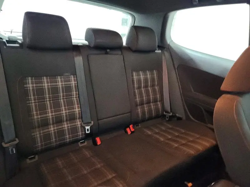 2011 VOLKSWAGEN GTI   