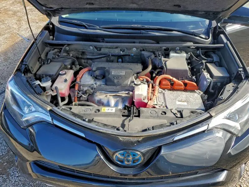 2018 TOYOTA RAV4 HV LE  