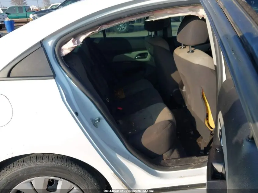 2014 CHEVROLET CRUZE LS AUTO