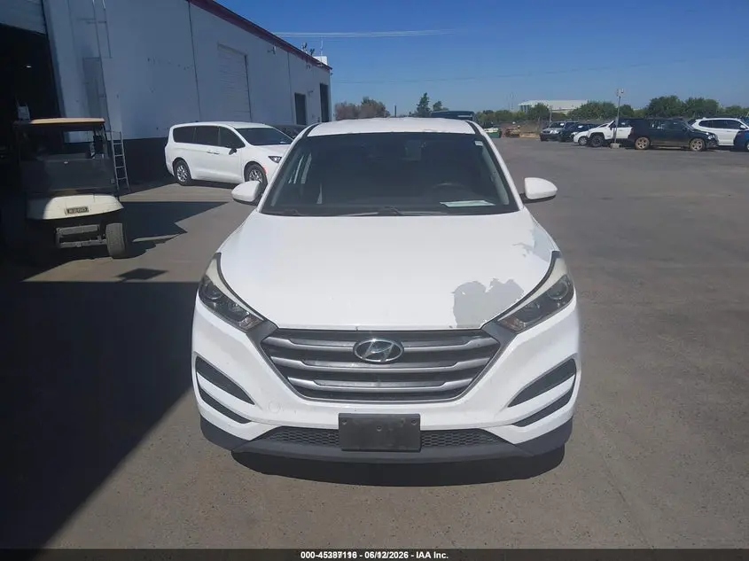 2018 HYUNDAI TUCSON SE