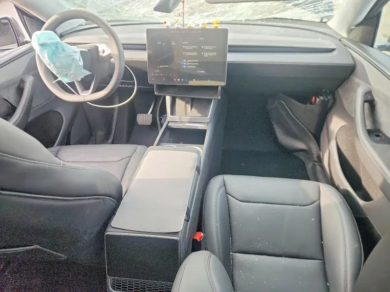 2026 TESLA MODEL Y   