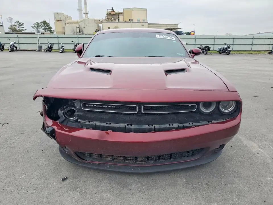 2019 DODGE CHALLENGER SXT  
