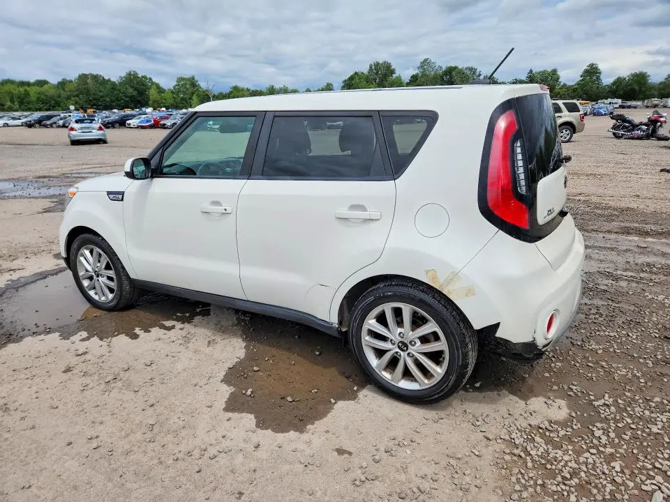 2018 KIA SOUL +  
