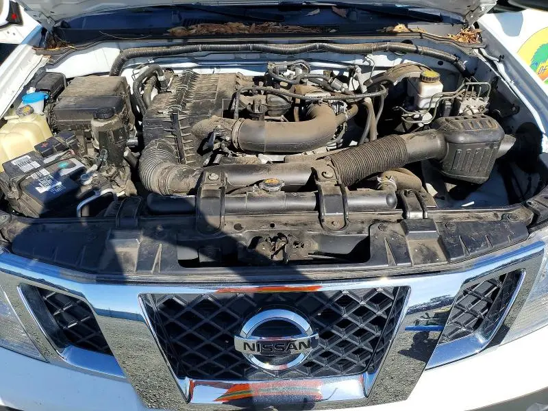 2019 NISSAN FRONTIER S  