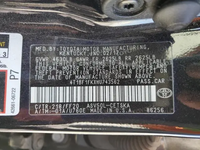 2017 TOYOTA CAMRY LE  