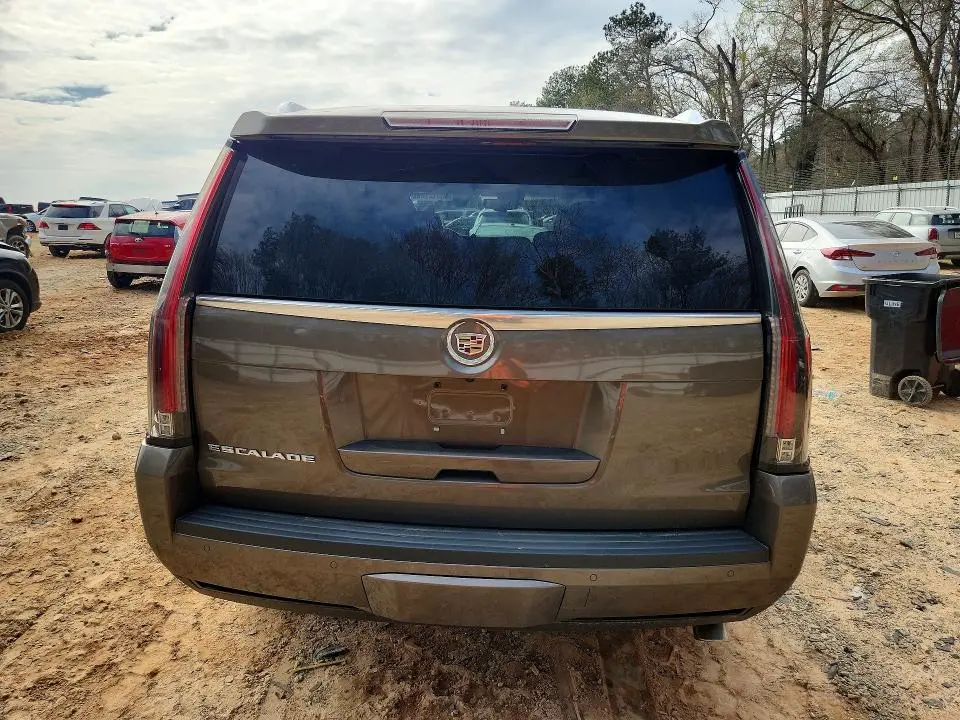 2016 CADILLAC ESCALADE PREMIUM  