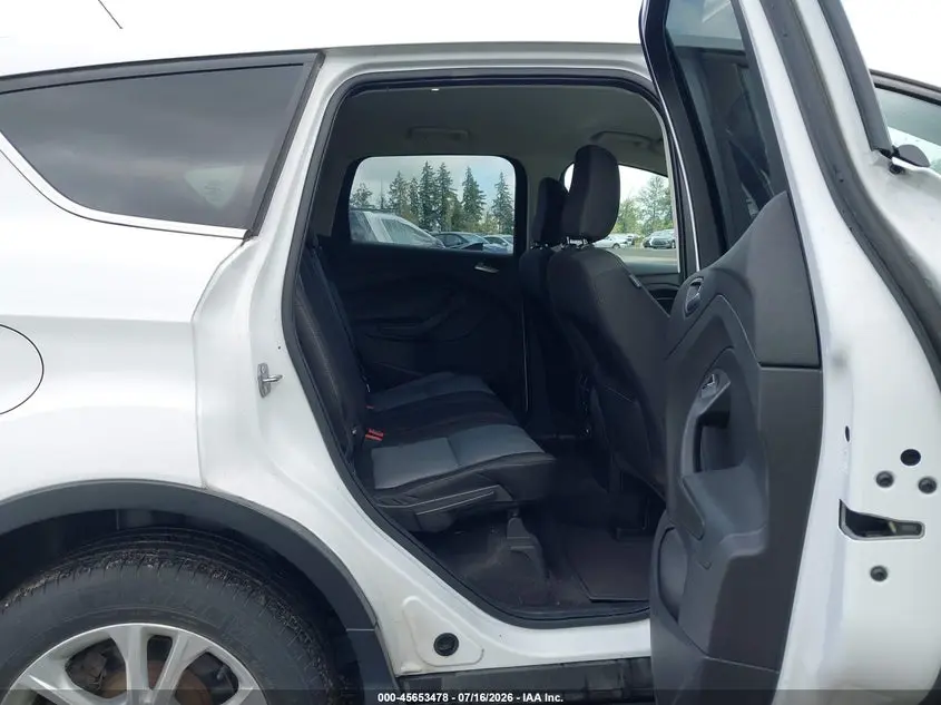 2019 FORD ESCAPE SE