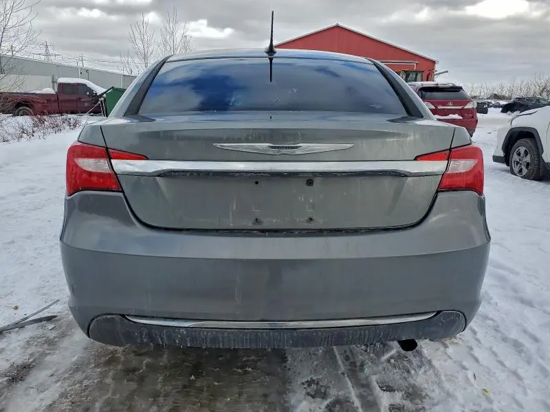 2013 CHRYSLER 200 LX  