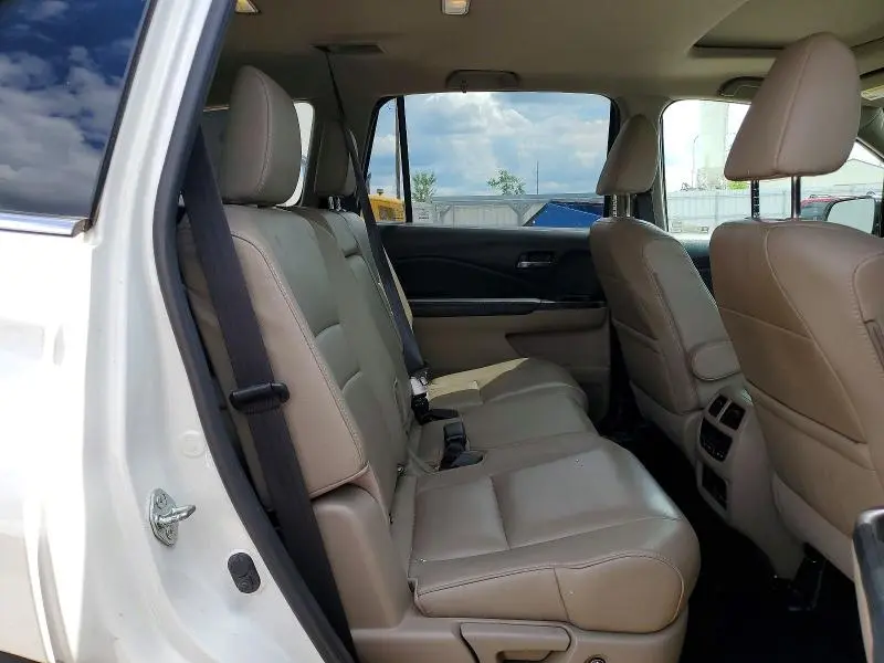 2017 HONDA PILOT EXL  
