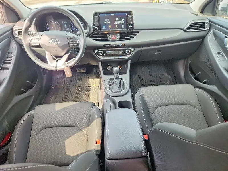2018 HYUNDAI ELANTRA GT BASE  