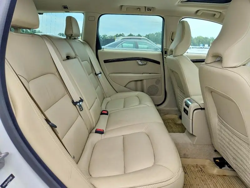 2016 VOLVO XC70 T5 PREMIER  
