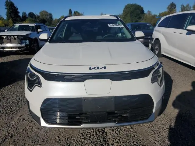 2023 KIA NIRO WIND