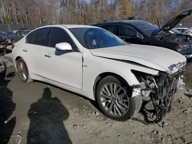 2018 INFINITI Q50 LUXE
