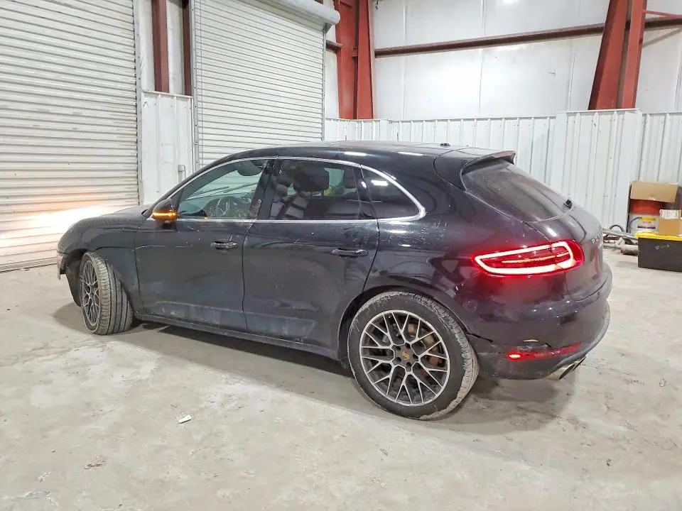 2015 PORSCHE MACAN S  