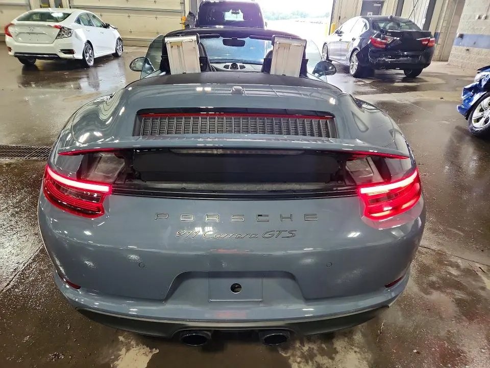 2018 PORSCHE 911 CARRERA S  