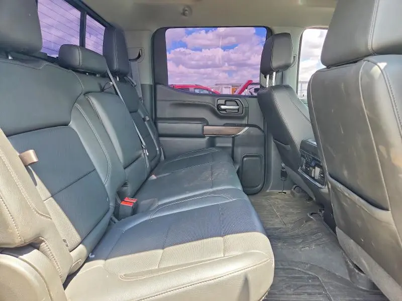 2021 GMC SIERRA K1500 SLT  