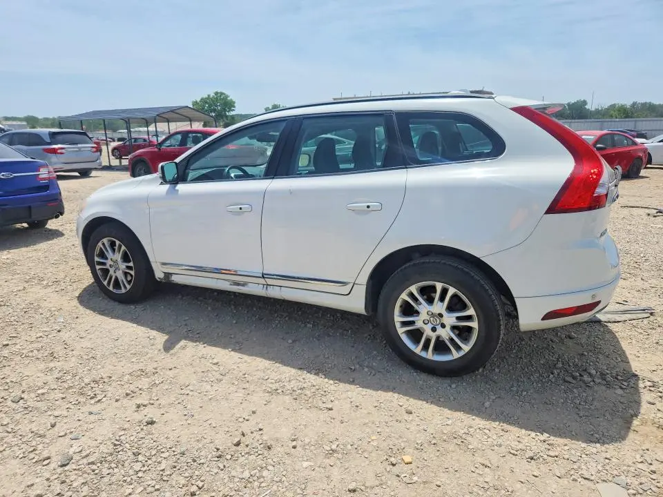 2016 VOLVO XC60 T5  
