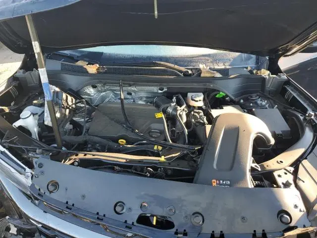 2025 CHEVROLET TRAX 2RS  