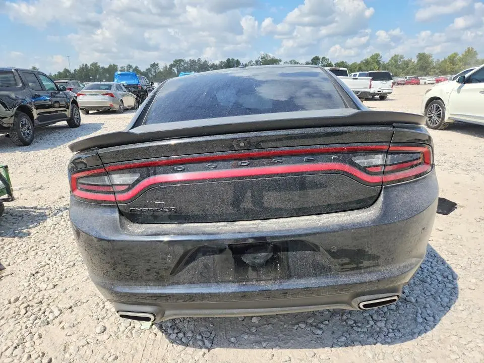2021 DODGE CHARGER SXT  