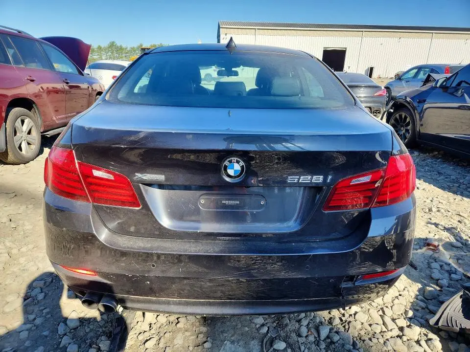 2016 BMW 528 XI  