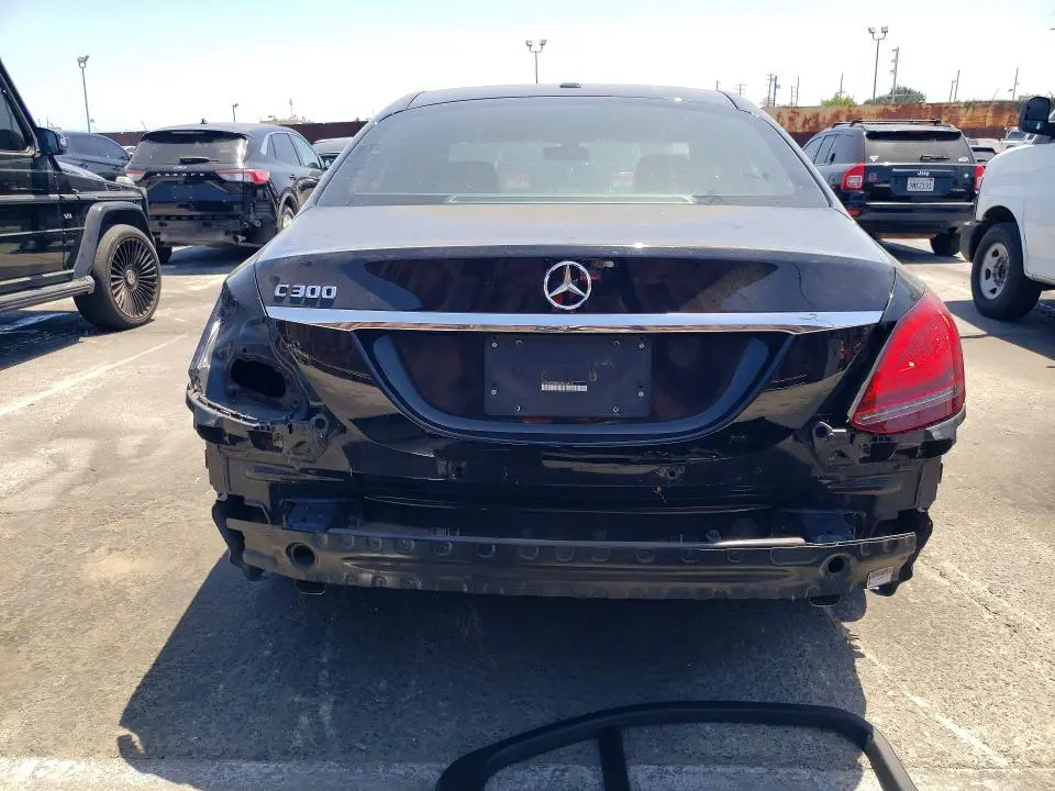2020 MERCEDES-BENZ C 300  