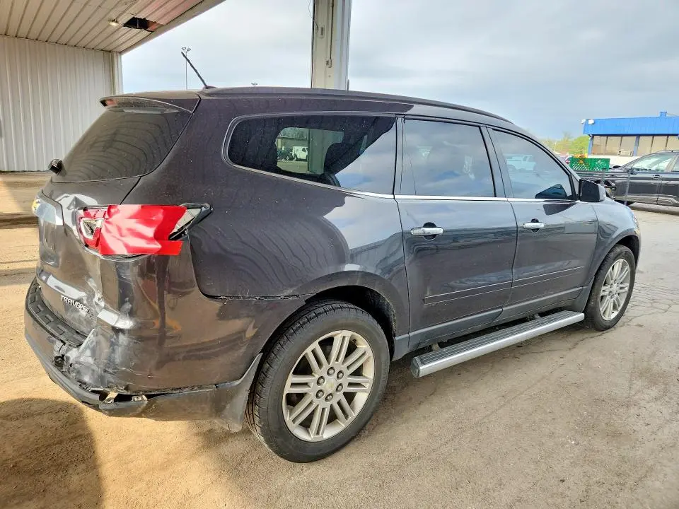 2015 CHEVROLET TRAVERSE LT  