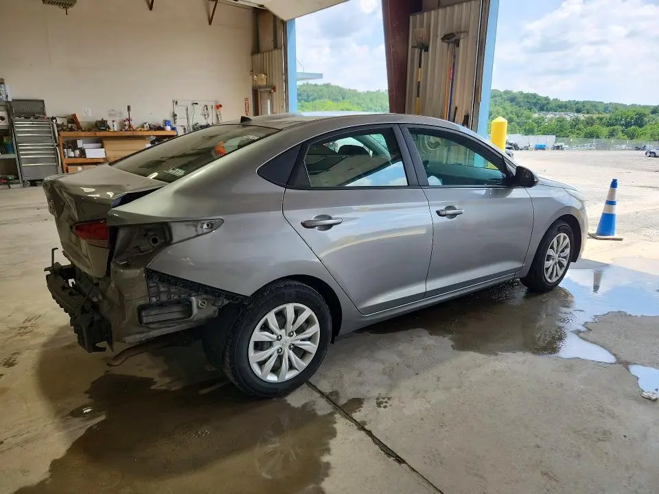 2021 HYUNDAI ACCENT SE  