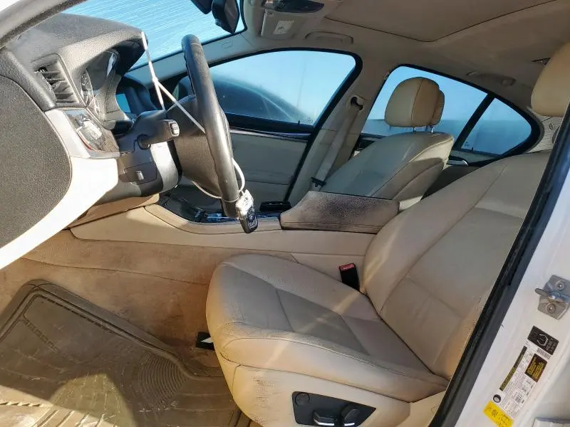 2013 BMW 528 I  