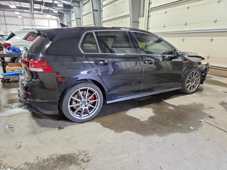 2024 VOLKSWAGEN GTI S  