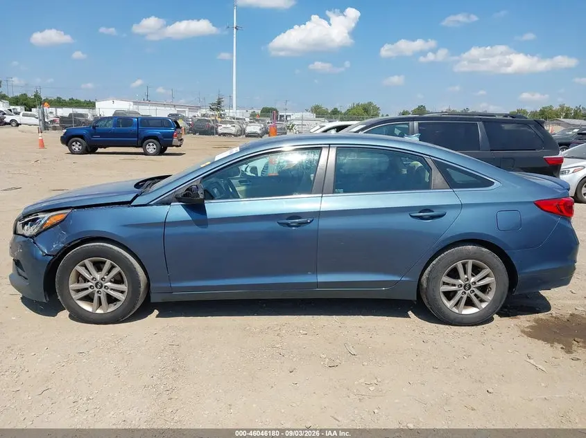 2016 HYUNDAI SONATA SE