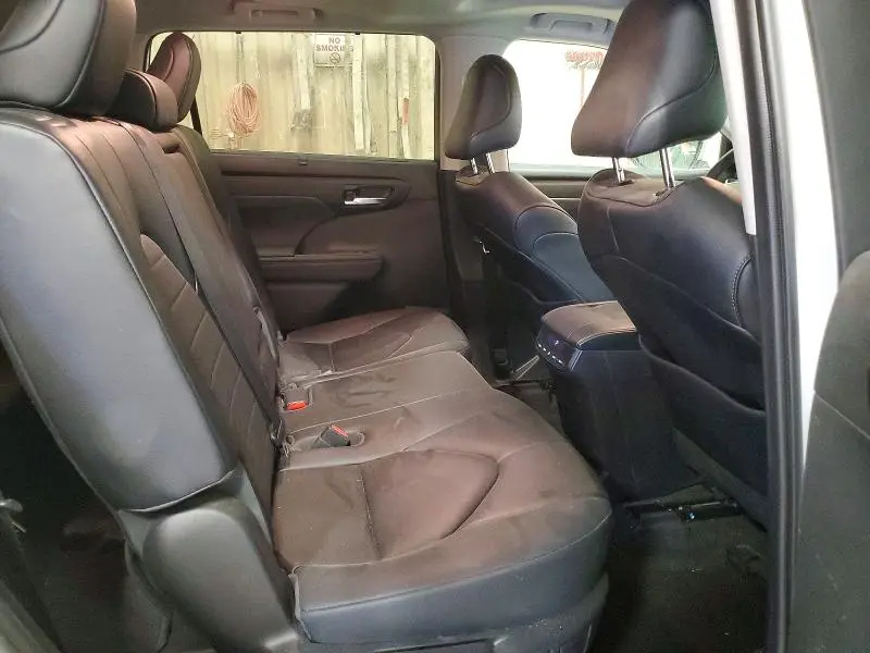 2023 TOYOTA HIGHLANDER   
