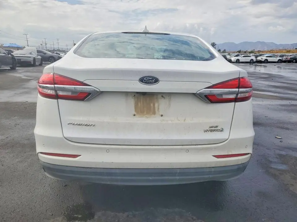 2019 FORD FUSION SE  