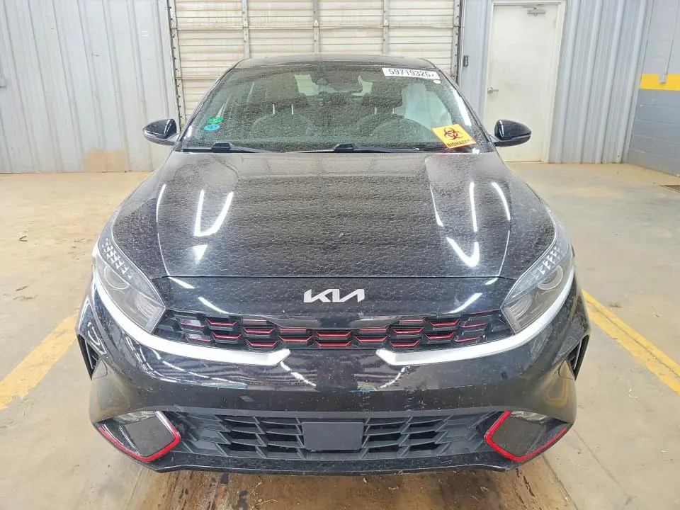 2022 KIA FORTE GT LINE  