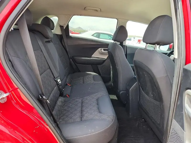 2017 KIA NIRO LX  